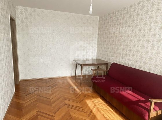 Продажа двухкомнатной квартиры - Чекистов улица, д.38 