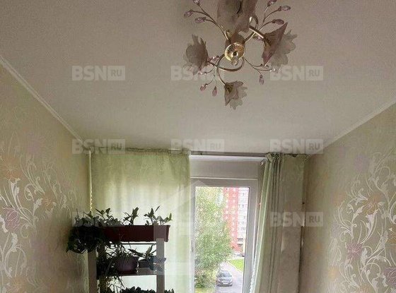 Продажа четырехкомнатной квартиры - Ветеранов проспект, д.107 