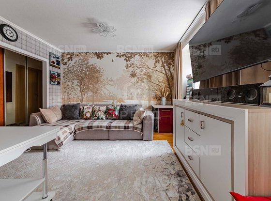 Продажа двухкомнатной квартиры - Славы проспект, д.8 