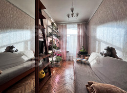 Продажа двухкомнатной квартиры - Санкт-Петербург, Василеостровский район, 16-я В.О. линия, д.65 