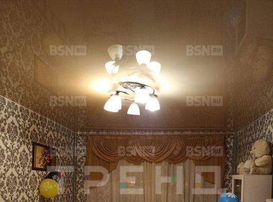 Продажа трехкомнатной квартиры - деревня Малые Колпаны, Речной микрорайон, д.3 