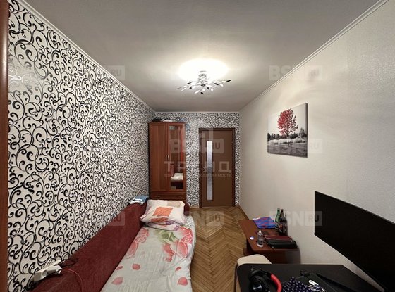 Продажа трехкомнатной квартиры - Новоизмайловский проспект, д.42, корп.2 
