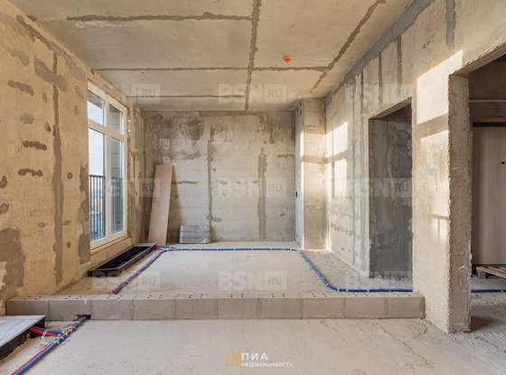 Продажа трехкомнатной квартиры - Лисичанская улица, д.14 