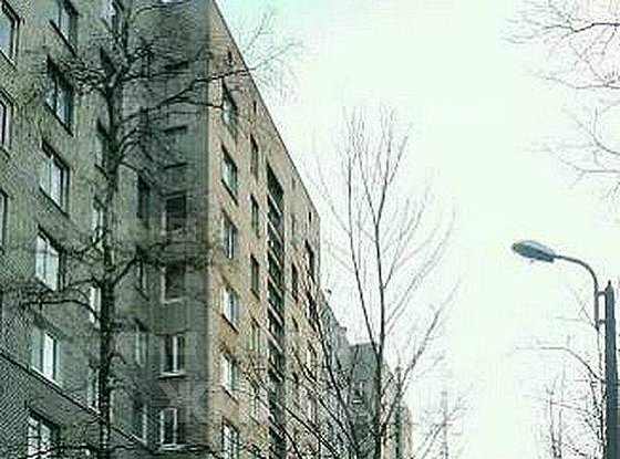Продажа трехкомнатной квартиры - Лёни Голикова улица, д.27 