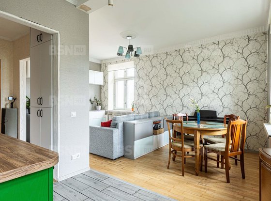 Продажа трехкомнатной квартиры - Большеохтинский проспект, д.33, корп.1 