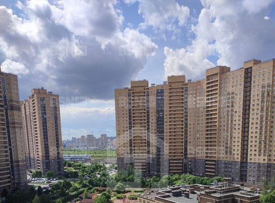Продажа трехкомнатной квартиры - поселок Парголово, Михаила Дудина улица, д.25, корп.2 