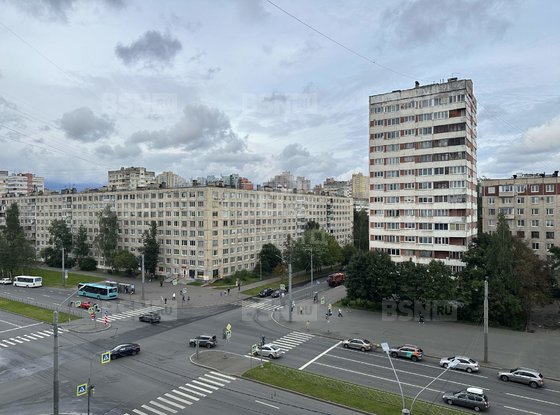 Продажа трехкомнатной квартиры - Художников проспект, д.18, корп.1 