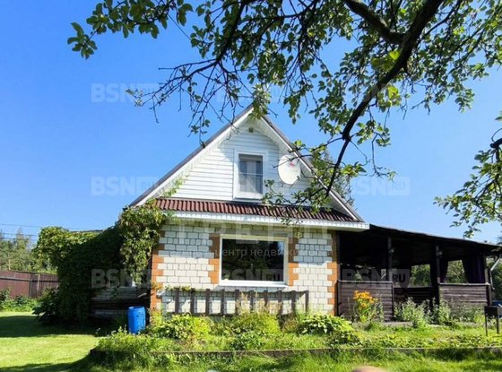 Продажа дома - Ленинградская область, Лесная улица