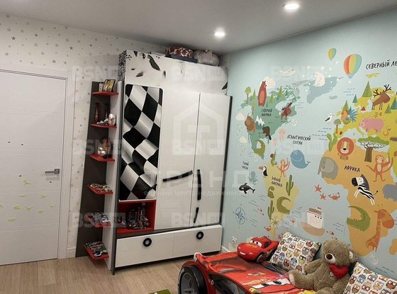 Продажа трехкомнатной квартиры - Вадима Шефнера улица, д.10, корп.1 стр 1 