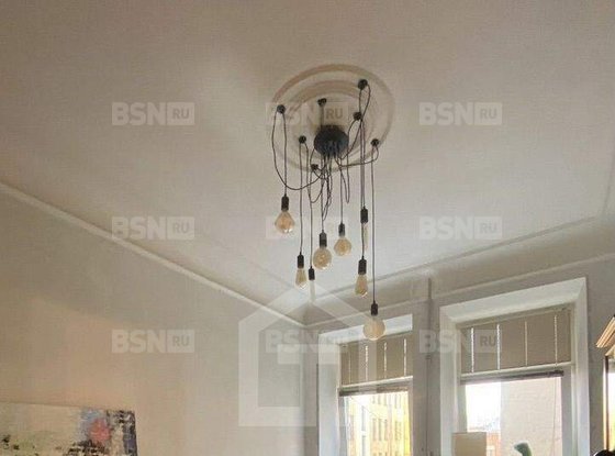 Продажа трехкомнатной квартиры - 14-я В.О. линия, д.21 