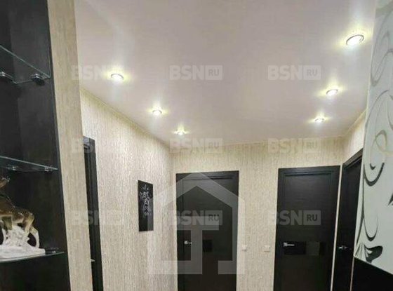 Продажа трехкомнатной квартиры - Богатырский проспект, д.31 