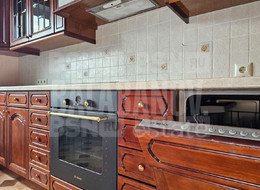 Продажа трехкомнатной квартиры - Московская ул., 11 