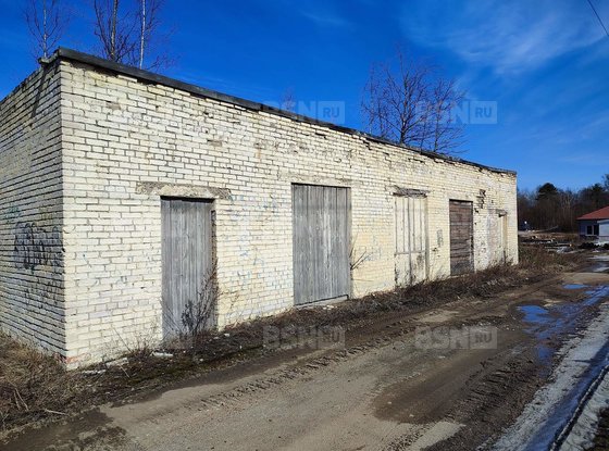 Продажа отдельно стоящего здания - Подпорожье, Вокзальная улица, д.9 
