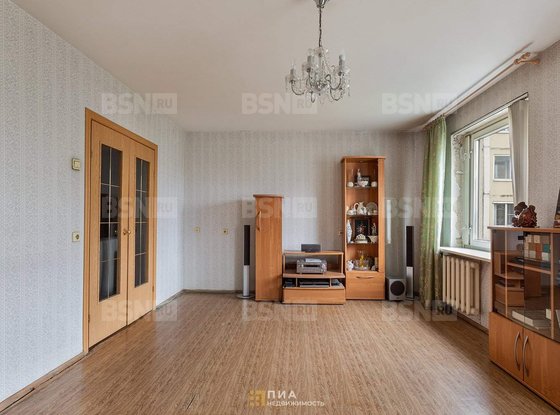 Продажа трехкомнатной квартиры - Просвещения проспект, д.50 