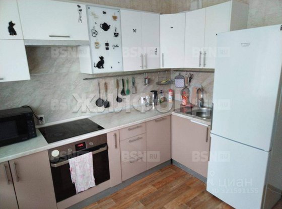 Продажа двухкомнатной квартиры - Маршала Казакова улица, д.82, корп.1 