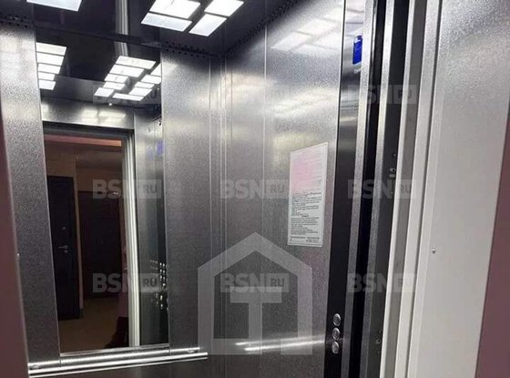 Продажа двухкомнатной квартиры - Маршала Захарова улица, д.36 