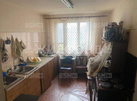 Продажа комнаты в шестикомнатной квартире - Есенина улица, д.36, корп.3 