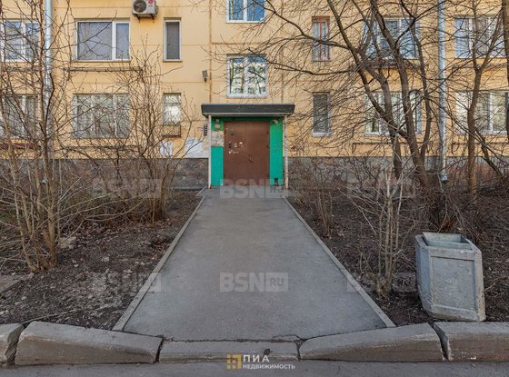 Продажа трехкомнатной квартиры - Белы Куна улица, д.26, корп.4 