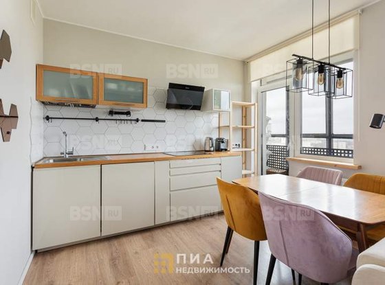 Продажа двухкомнатной квартиры - Александровской Фермы проспект, д.8 