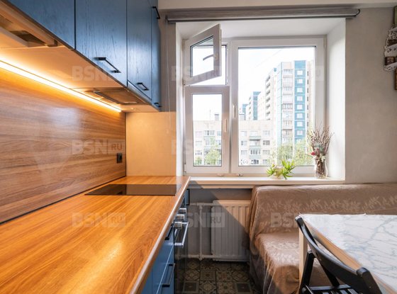 Продажа трехкомнатной квартиры - Комендантский проспект, д.16, корп.2 