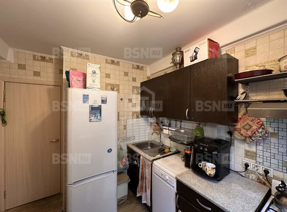Продажа трехкомнатной квартиры - Художников проспект, д.30, корп.2 