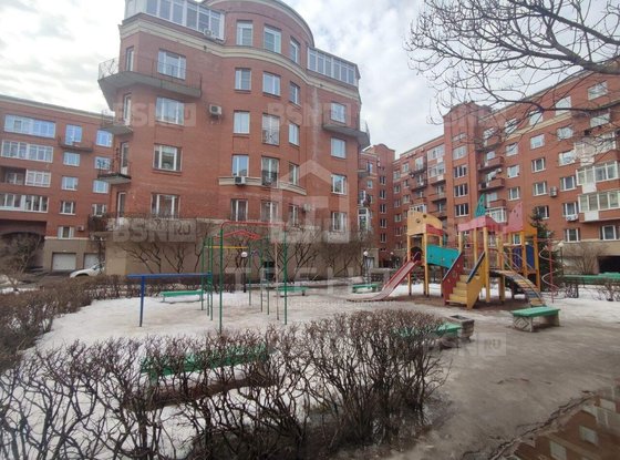 Продажа двухкомнатной квартиры - Композиторов улица, д.10 