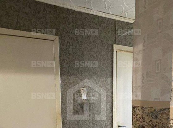 Продажа трехкомнатной квартиры - деревня Низино, Центральная улица, д.10 