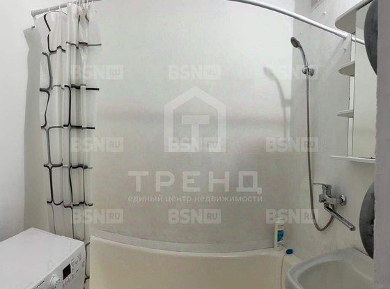 Продажа двухкомнатной квартиры - Маршала Казакова улица, д.28, корп.1 