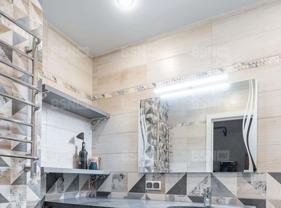 Продажа четырехкомнатной квартиры - поселок Парголово, Тихоокеанская улица, д.1, корп.1 стр 1 