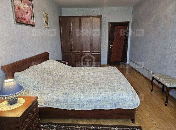 Продажа трехкомнатной квартиры - Энгельса проспект, д.93 