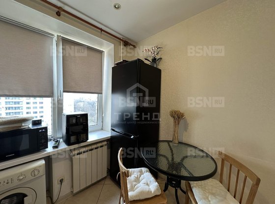 Продажа трехкомнатной квартиры - Светлановский проспект, д.37 