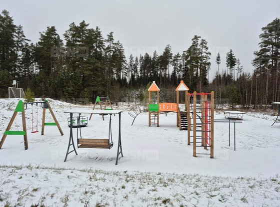 Продажа участка - поселок Сосново, Ленинградская улица