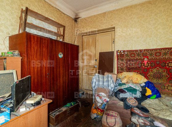 Продажа трехкомнатной квартиры - 1-я В.О. линия, д.40 