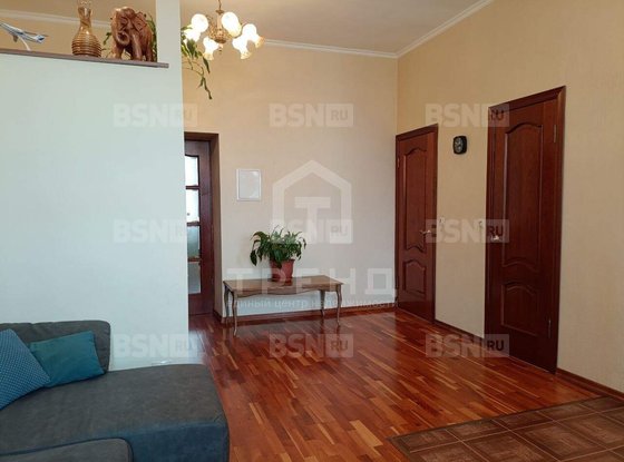 Продажа трехкомнатной квартиры - Кузнецовская улица, д.32 