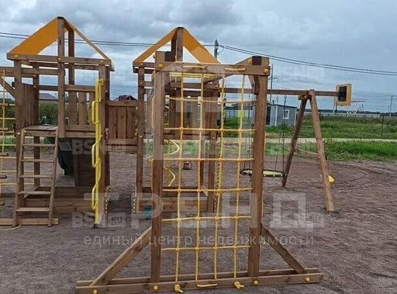 Продажа участка - деревня Ладога, Ладога д