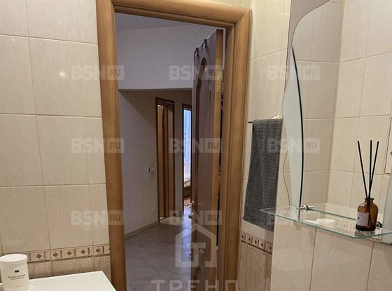 Продажа трехкомнатной квартиры - Художников проспект, д.33, корп.4 