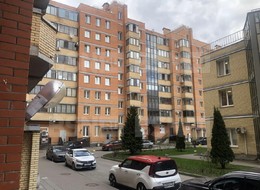 Продажа квартиры-студии - Хохлова ул., 8 