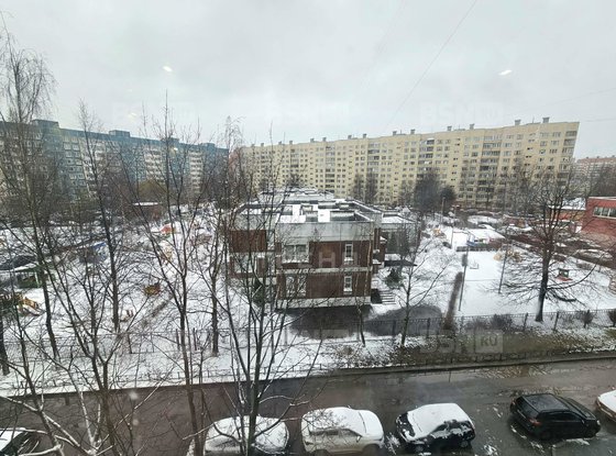 Продажа трехкомнатной квартиры - Королёва проспект, д.42, корп.1 