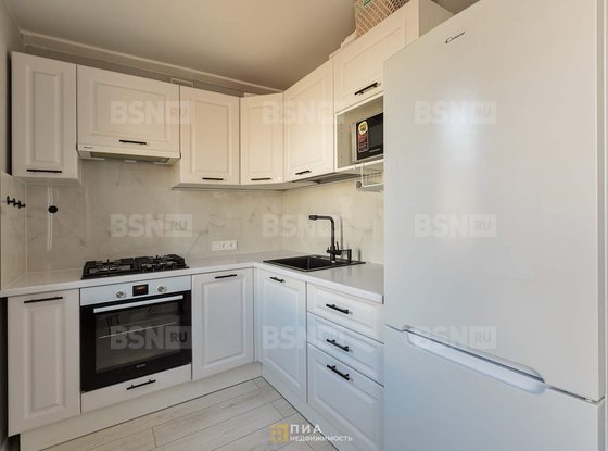 Продажа трехкомнатной квартиры - Белы Куна улица, д.26, корп.4 