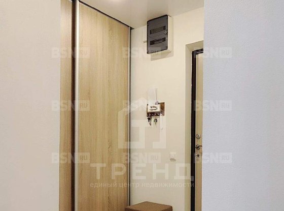 Продажа трехкомнатной квартиры - поселок Новогорелово, Современников улица, д.7 