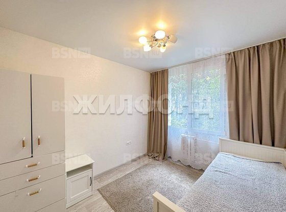 Продажа четырехкомнатной квартиры - Пограничника Гарькавого улица, д.48, корп.2 