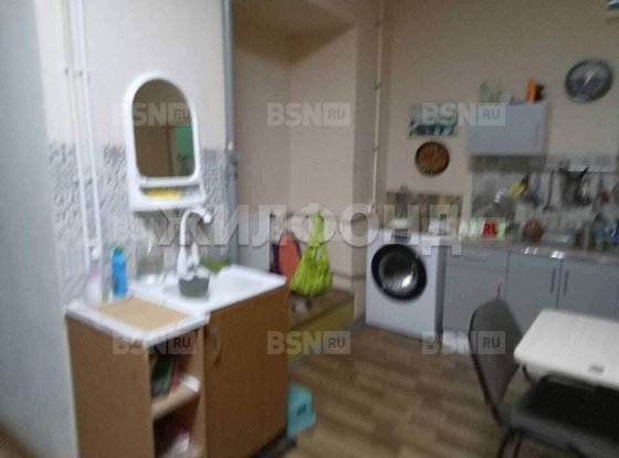 Продажа комнаты в пятикомнатной квартире - Пасторова улица, д.7 