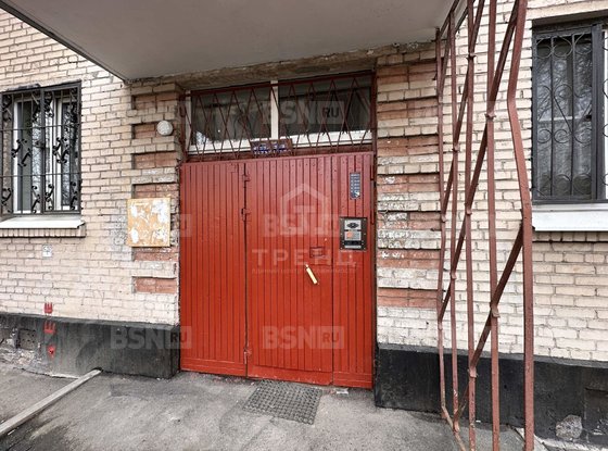 Продажа трехкомнатной квартиры - Новоизмайловский проспект, д.42, корп.2 