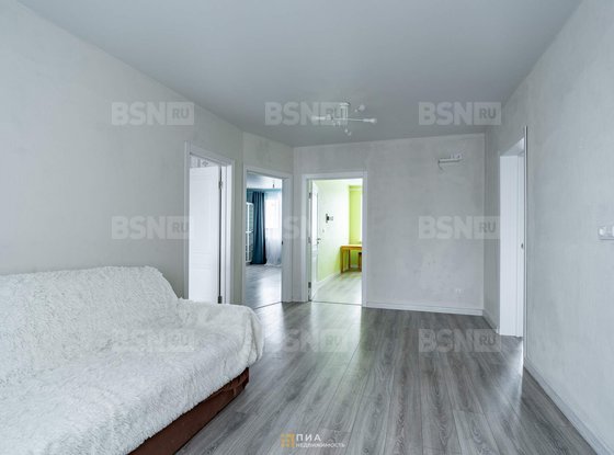 Продажа четырехкомнатной квартиры - поселок Парголово, Тихоокеанская улица, д.1, корп.1 стр 1 