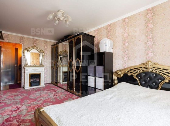 Продажа трехкомнатной квартиры - Бугры, Школьная улица, д.9 