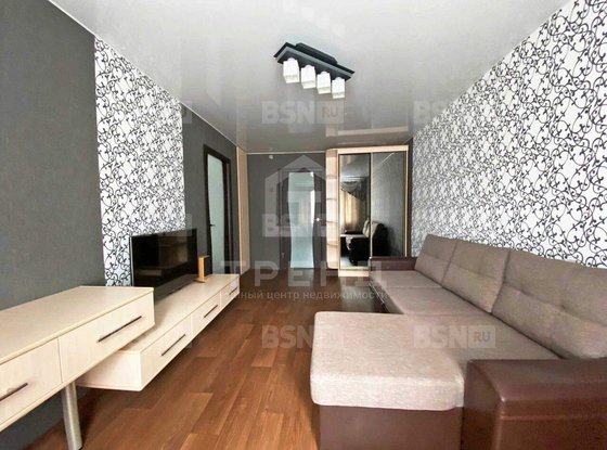 Продажа трехкомнатной квартиры - Сланцы, Максима Горького улица, д.20, А 