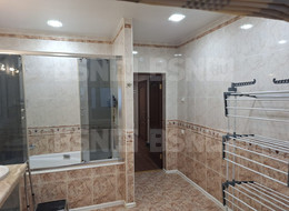 Продажа трехкомнатной квартиры - Ленинградская область, Гатчинский район, Гатчина г., Генерала Кныша ул., д.15 