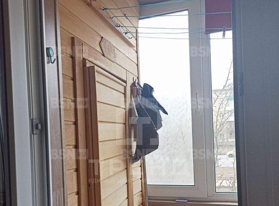 Продажа трехкомнатной квартиры - Науки проспект, д.2 