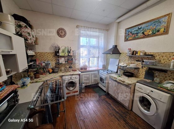 Продажа трехкомнатной квартиры - 12-я Красноармейская улица, д.23 