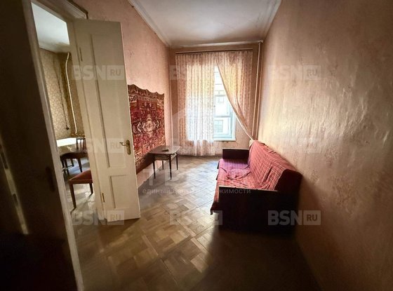 Продажа четырехкомнатной квартиры - Реки Мойки набережная, д.82 